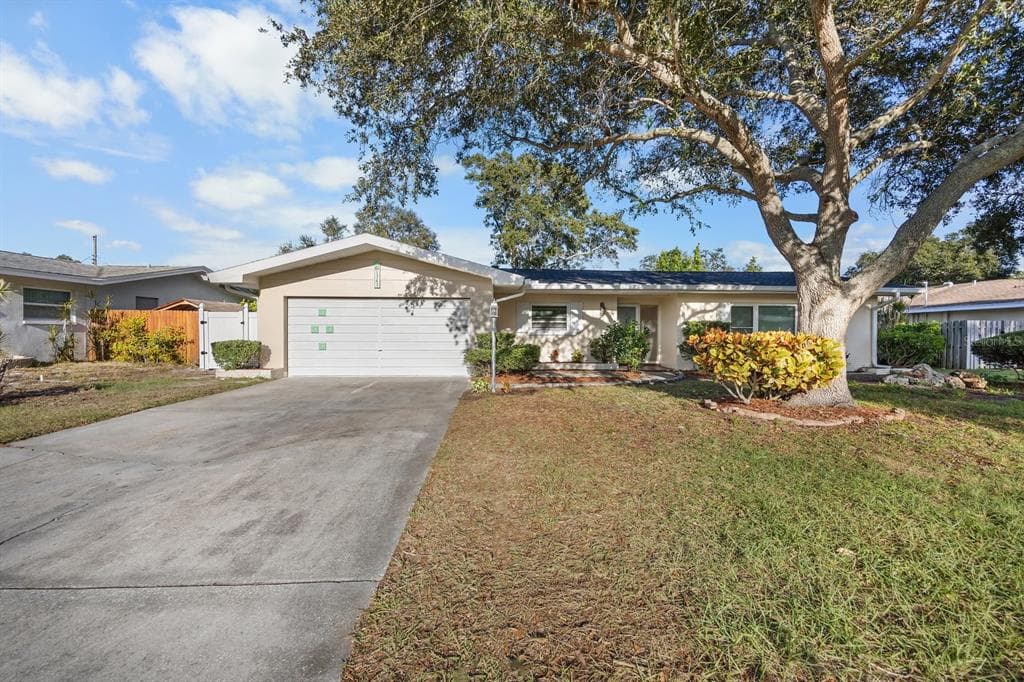 1343 FAIRFIELD DRIVE