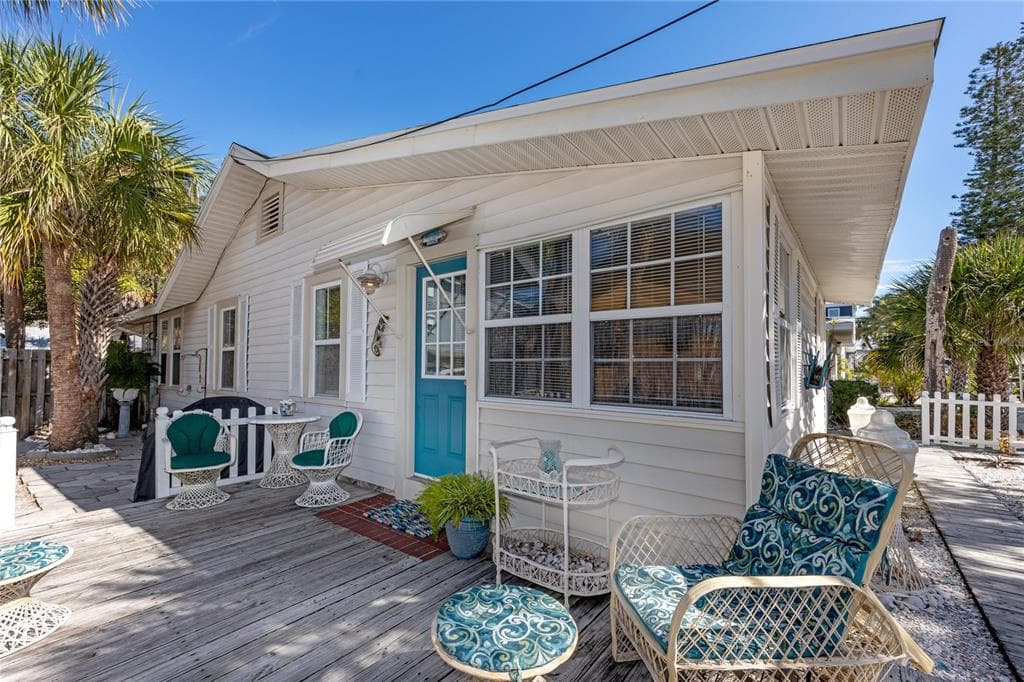113 3RD AVENUE ST PETE BEACH, FL 33706