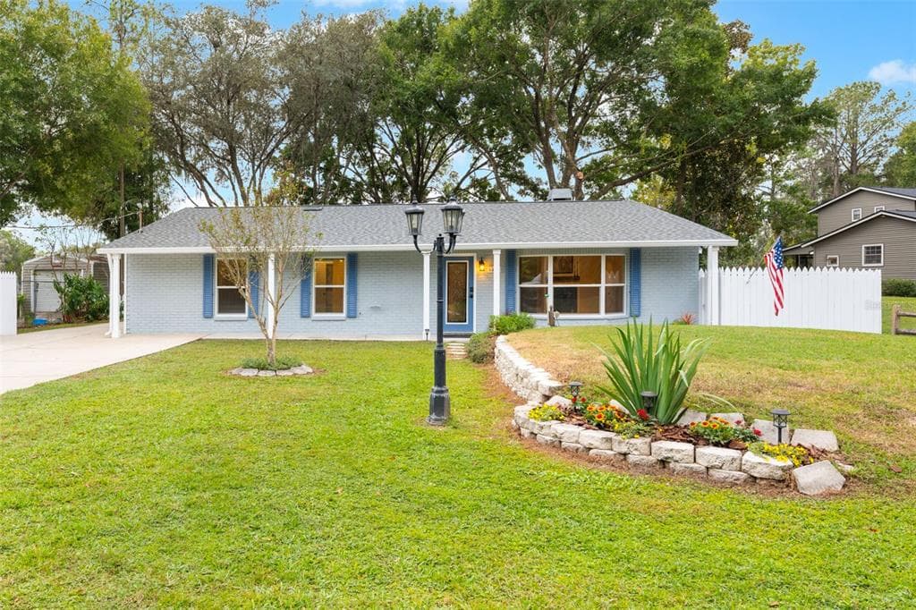 6459 BARCELLONA ROAD LAND O LAKES, FL 34637