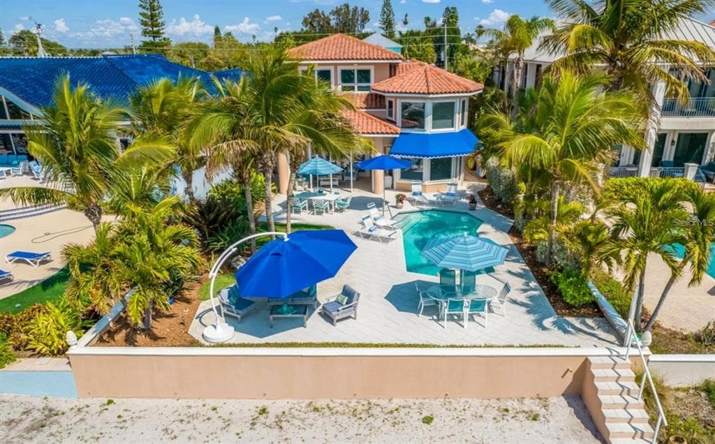 15520 GULF BOULEVARD REDINGTON BEACH, FL 33708