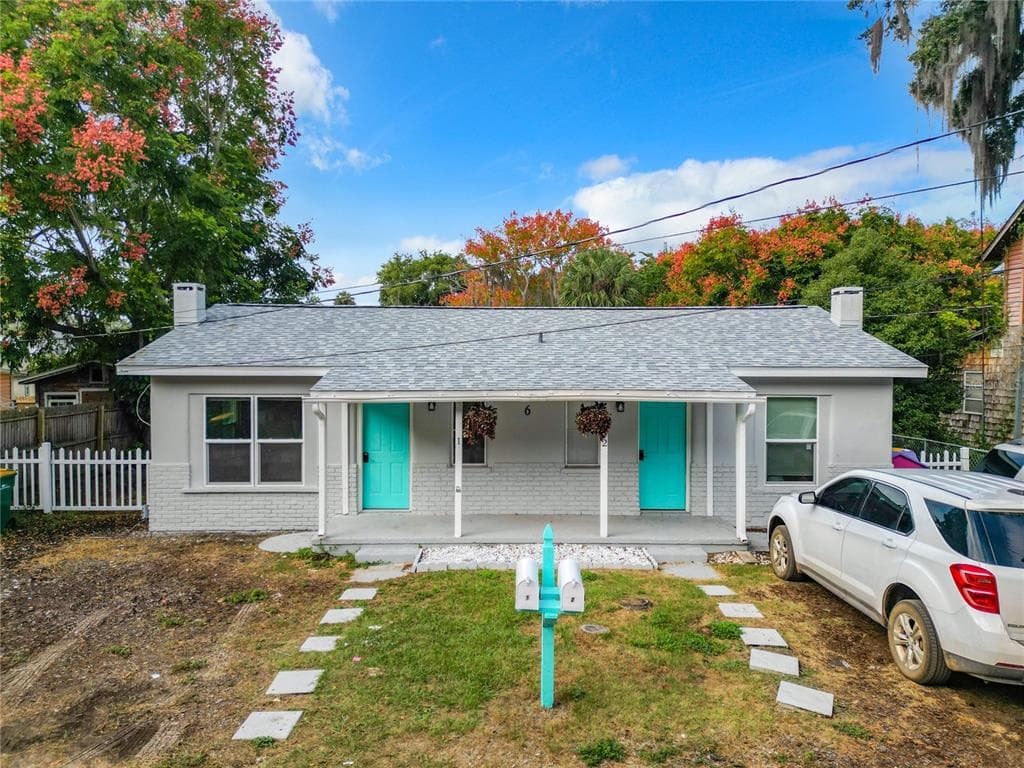 6 DEWITT COURT EUSTIS, FL 32726