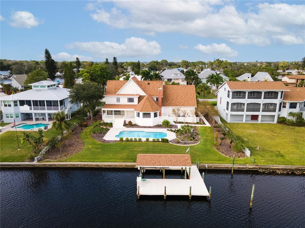 1422 DEIRDRE DRIVE RUSKIN, FL 33570