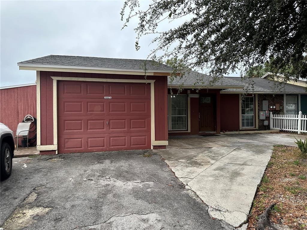 10212 TURTLE HILL COURT
