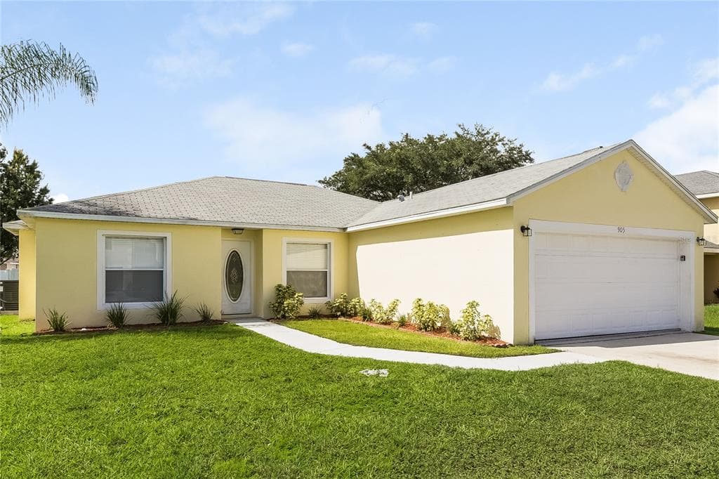 905 LOUVRE COURT KISSIMMEE, FL 34759