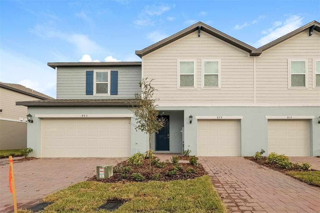 809 LEGACY DRIVE DAVENPORT, FL 33896
