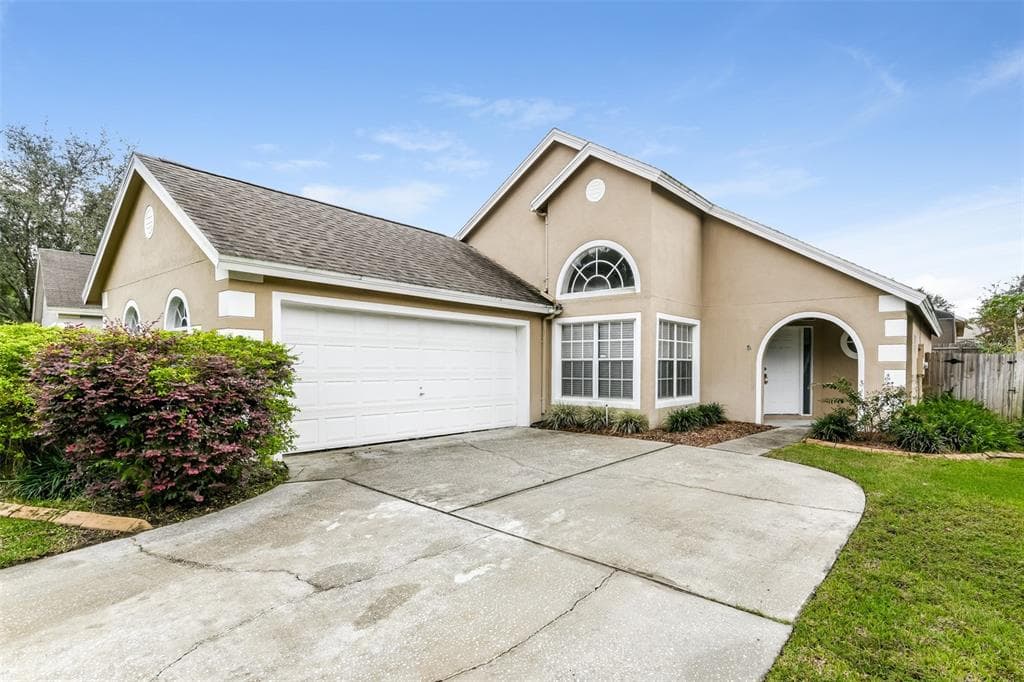 2151 BLACK HAWK STREET CLERMONT, FL 34714