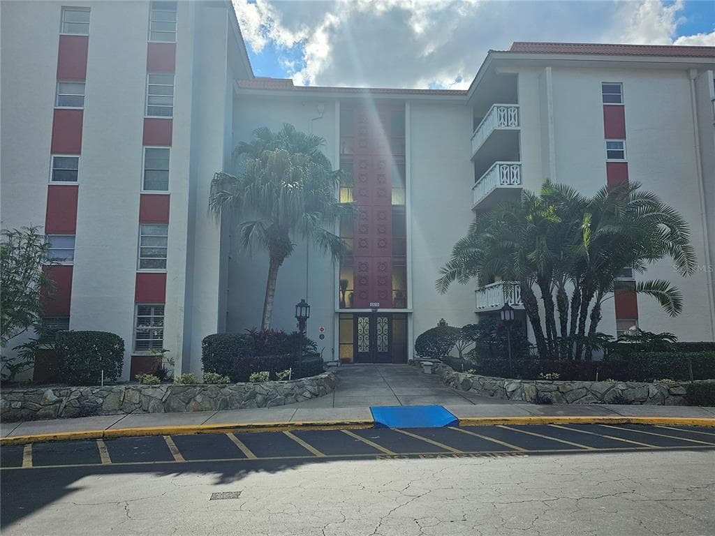 2630 PEARCE DRIVE UNIT 307 CLEARWATER, FL 33764
