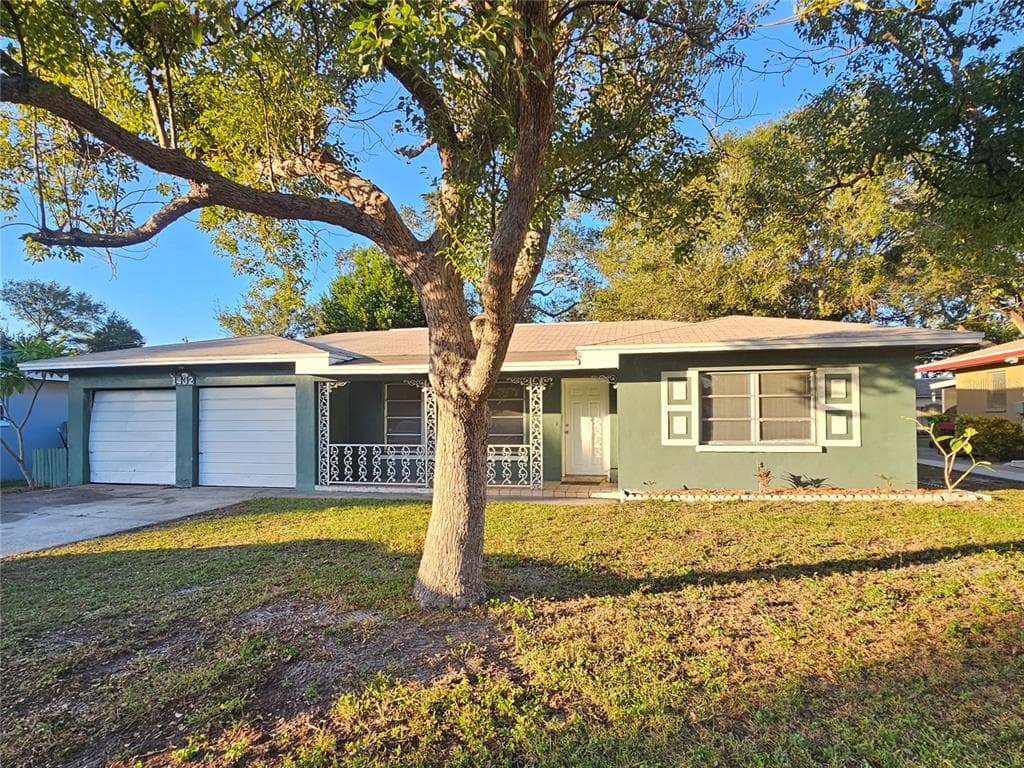 1432 SATSUMA STREET CLEARWATER, FL 33756