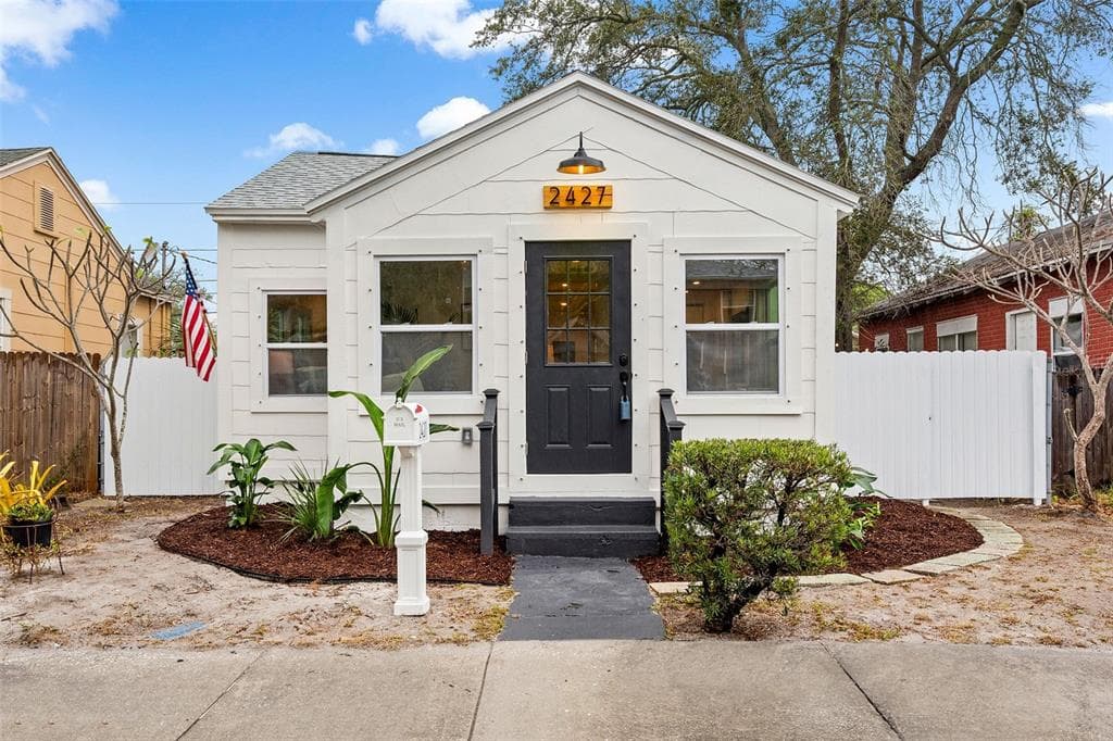 2427 10TH AVENUE S ST PETERSBURG, FL 33712