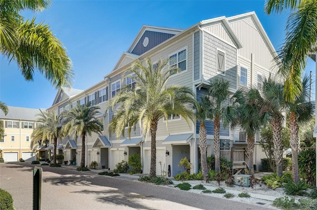 6132 MARINA COVE WAY S ST PETERSBURG, FL 33712