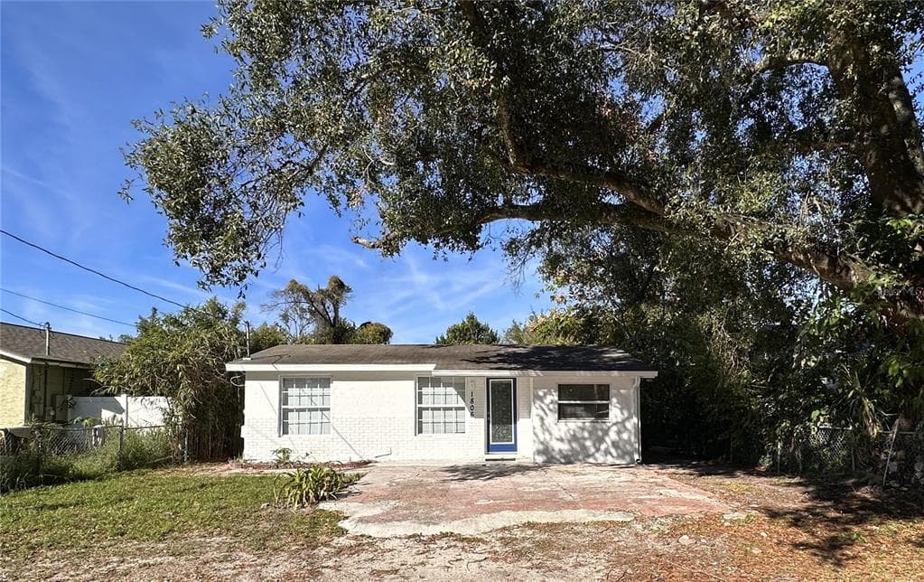 1806 E 97TH AVENUE TAMPA, FL 33612