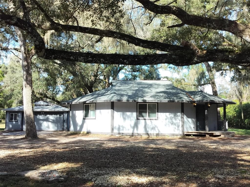 7223 E MANCHESTER COURT FLORAL CITY, FL 34436