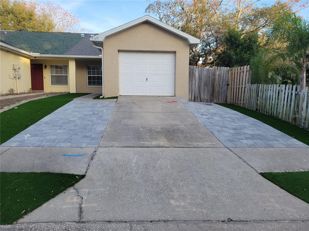 612 4TH AVENUE N SAFETY HARBOR, FL 34695