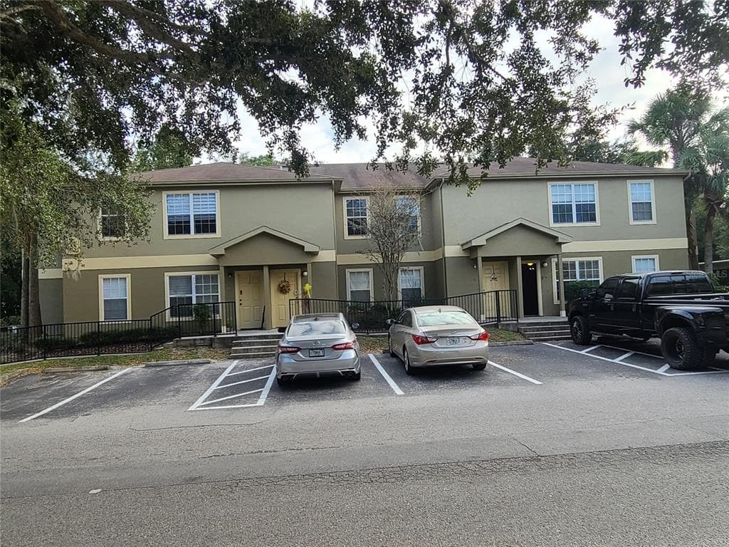 36122 LAKE CHASE BOULEVARD UNIT 102 ZEPHYRHILLS, FL 33541
