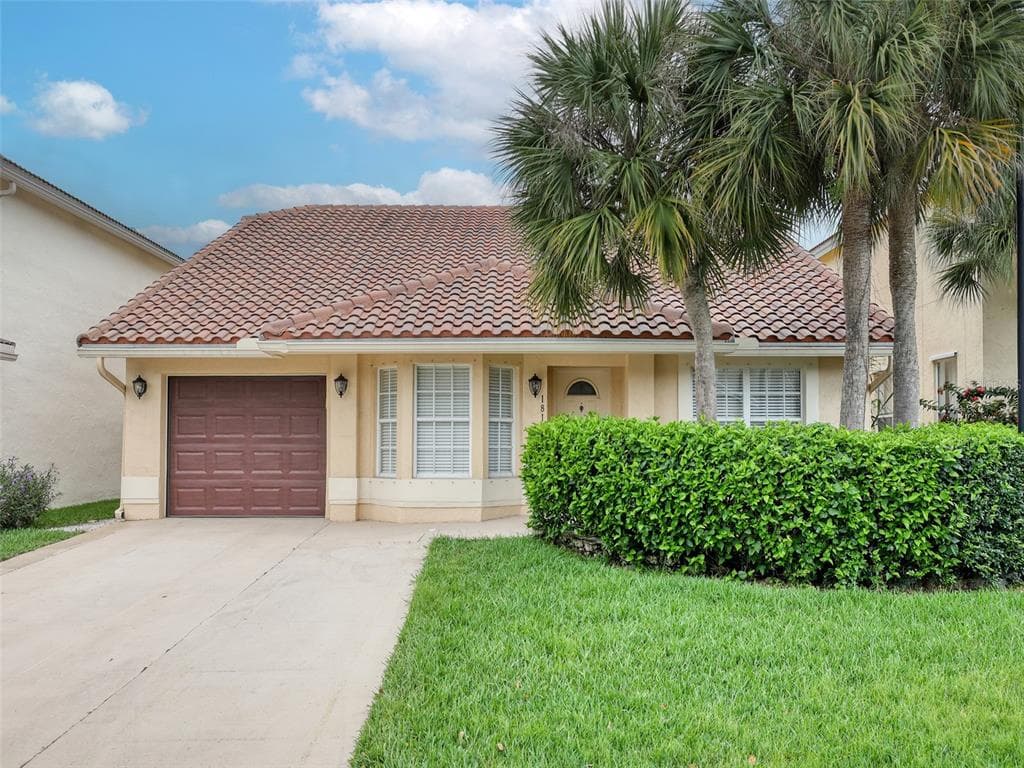18171 BLUE LAKE WAY