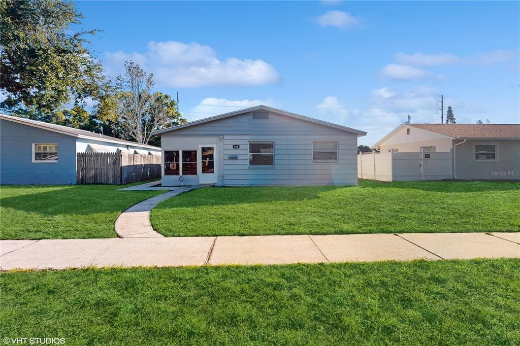 598 72ND AVENUE N ST PETERSBURG, FL 33702