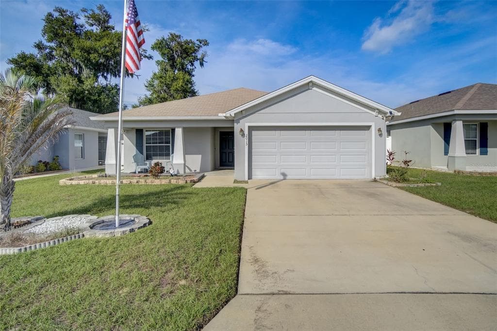 2015 DANES COURT LAKELAND, FL 33810