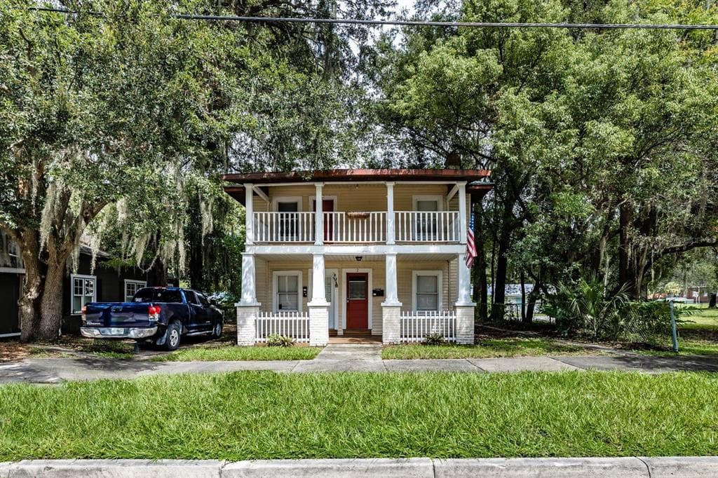 504 W MAHONEY STREET UNIT 2 PLANT CITY, FL 33563