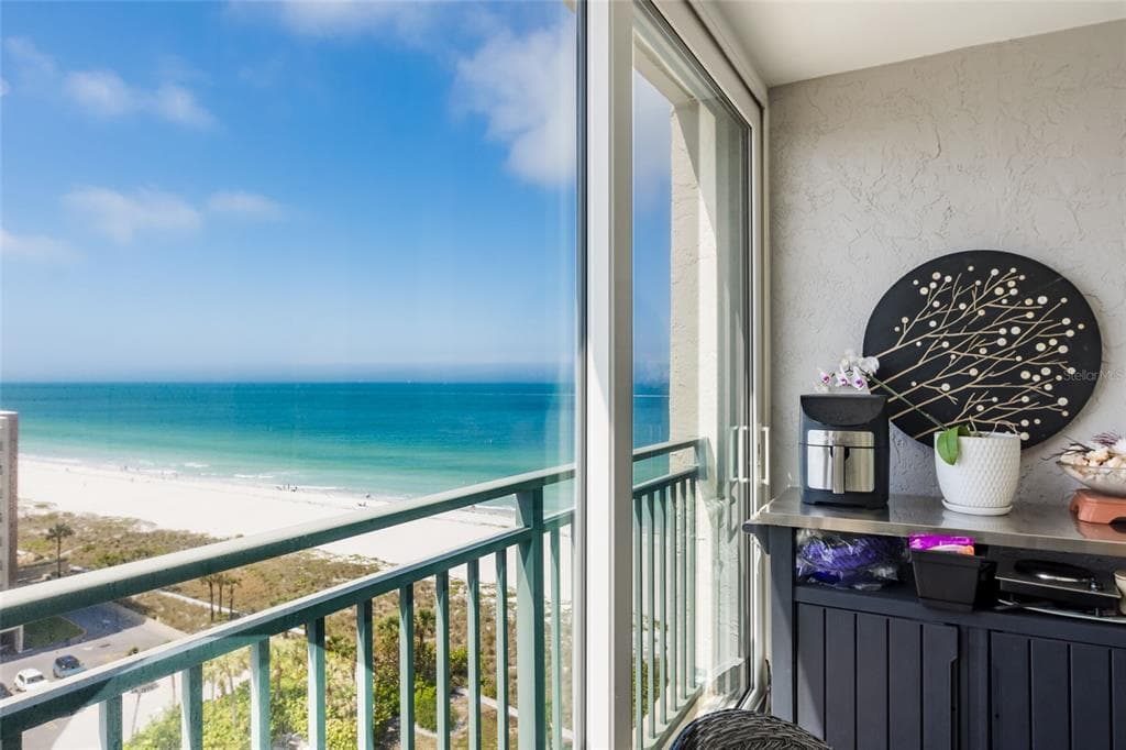 1390 GULF BOULEVARD UNIT 1003 CLEARWATER, FL 33767