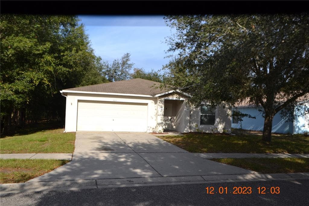 2053 HARCOURT PLACE ODESSA, FL 33556