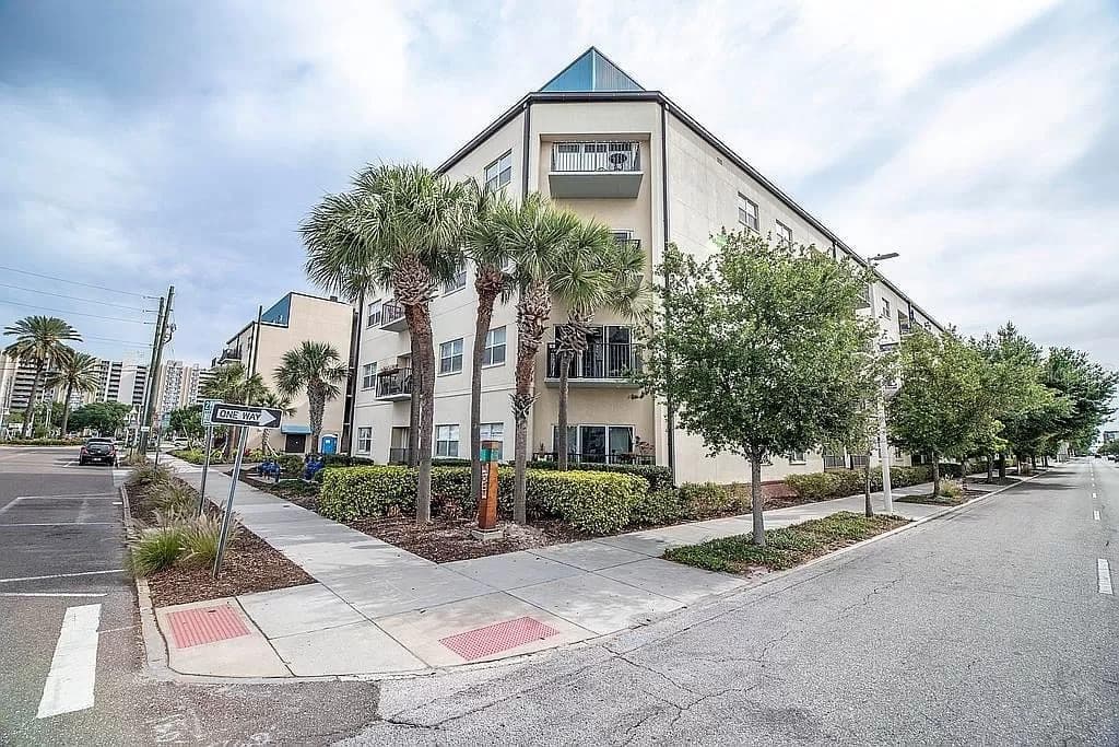 1010 CENTRAL AVENUE UNIT 126 ST PETERSBURG, FL 33705