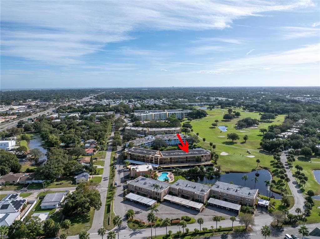 225 COUNTRY CLUB DRIVE UNIT B320 LARGO, FL 33771