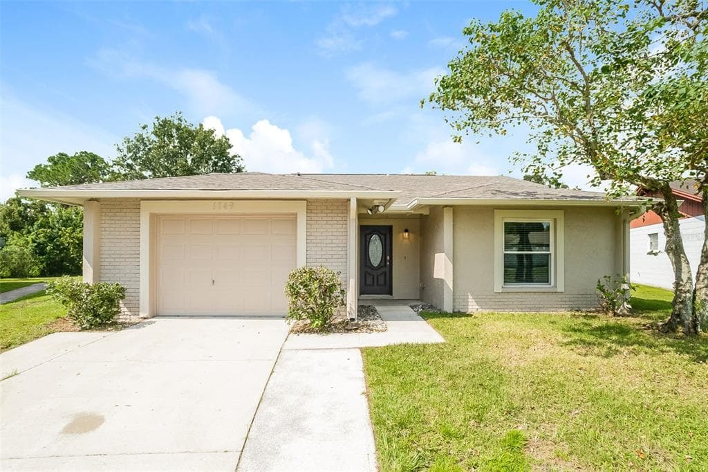 1749 LAKEVIEW VILLAGE DRIVE BRANDON, FL 33510