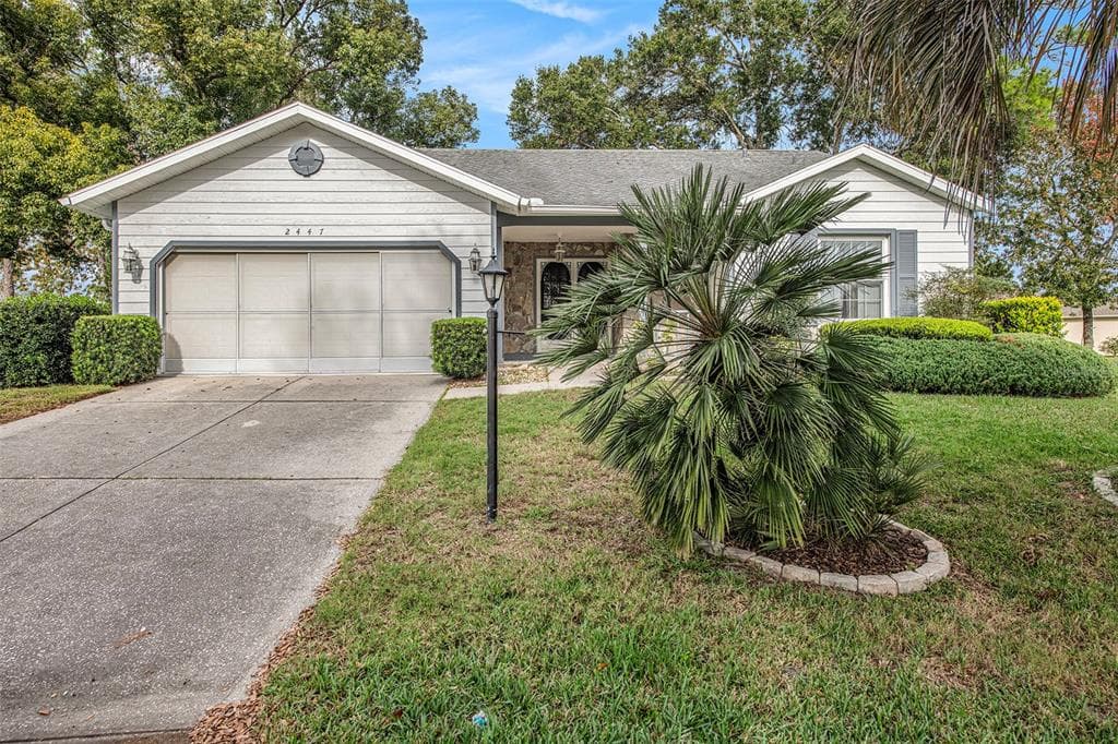 2447 GRASSLANDS COURT SPRING HILL, FL 34606