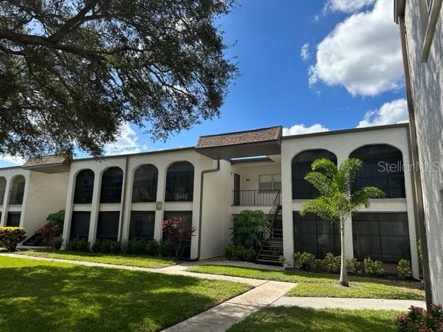 7701 STARKEY ROAD UNIT 731 SEMINOLE, FL 33777