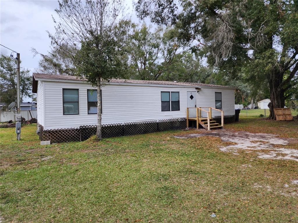 4802 SWIFT FOX DRIVE MULBERRY, FL 33860
