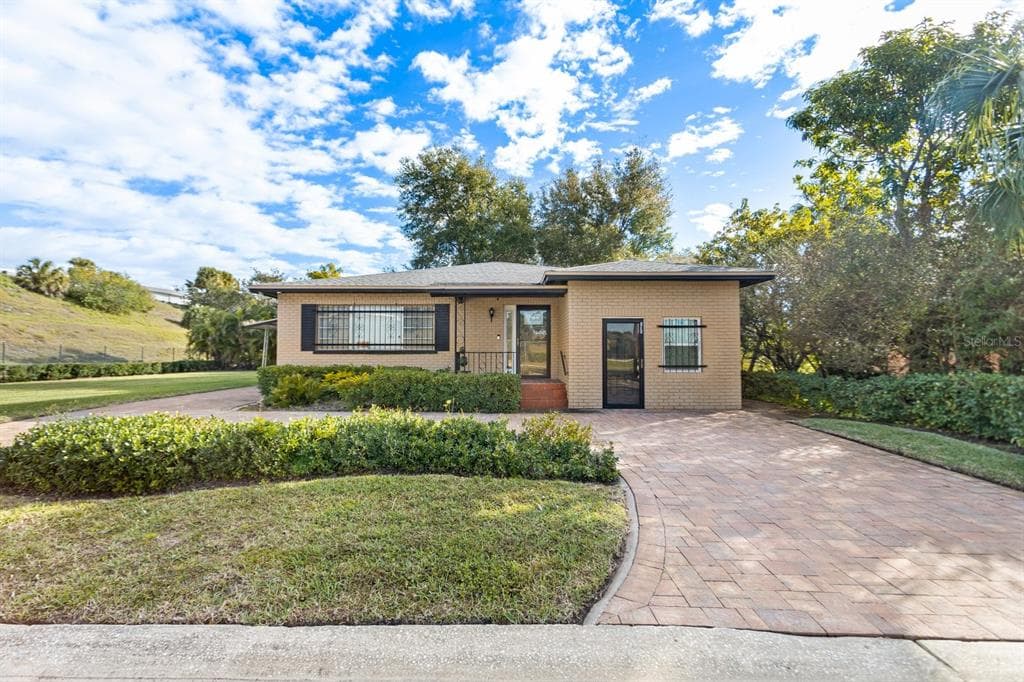 518 17TH STREET S ST PETERSBURG, FL 33712