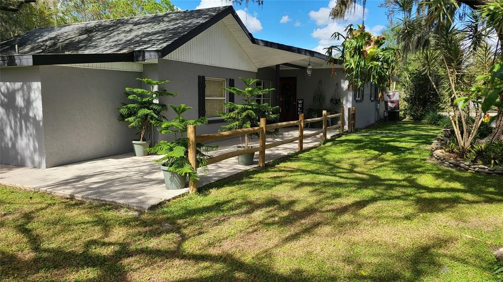 15822 TRACKSIDE DRIVE ODESSA, FL 33556