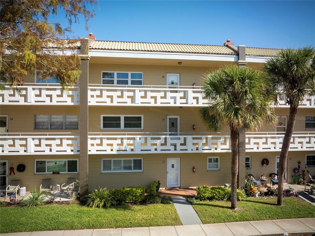 2416 WORLD PARKWAY BOULEVARD UNIT 56 CLEARWATER, FL 33763