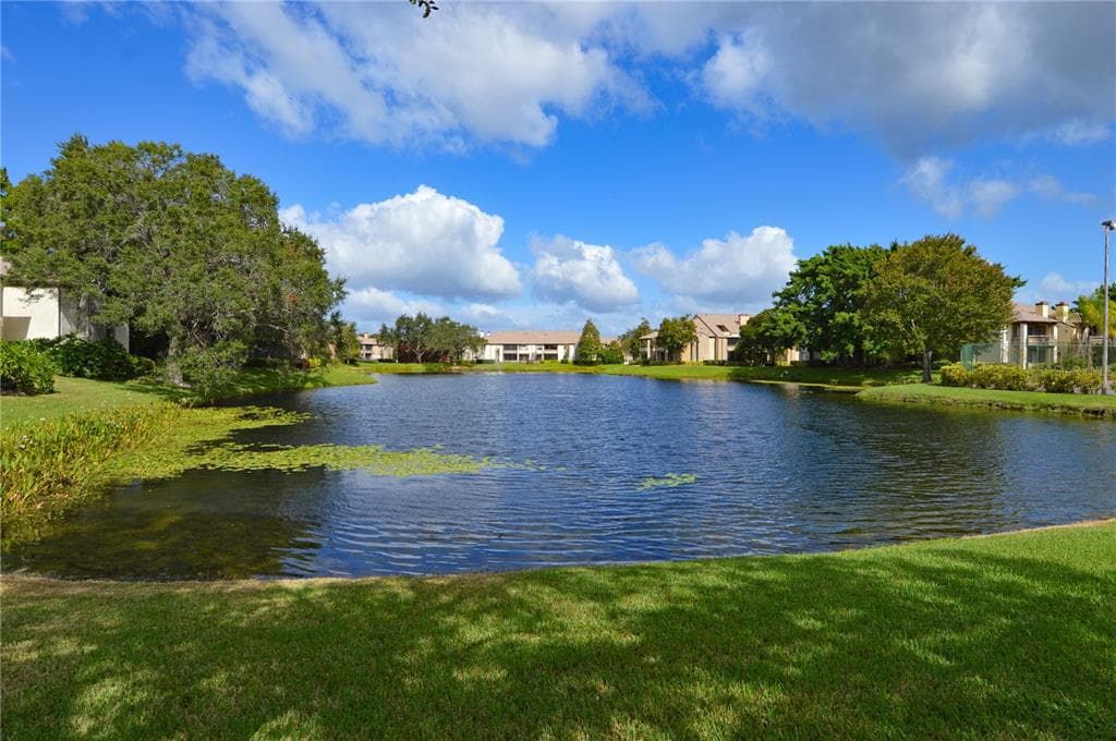 10263 GANDY BOULEVARD N UNIT 2211 ST PETERSBURG, FL 33702