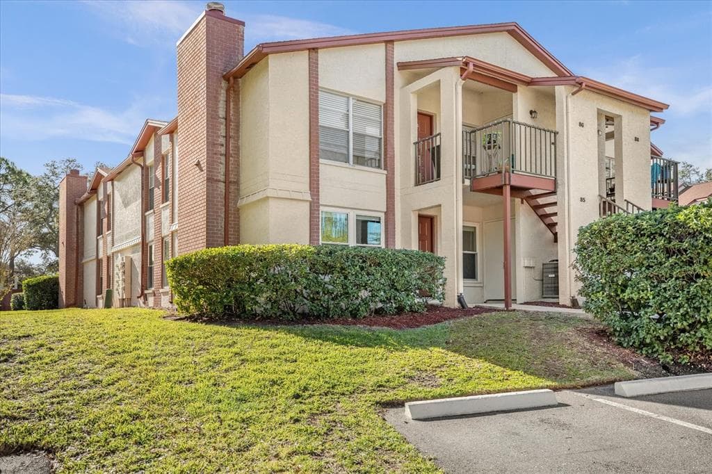 3455 COUNTRYSIDE BOULEVARD UNIT 85