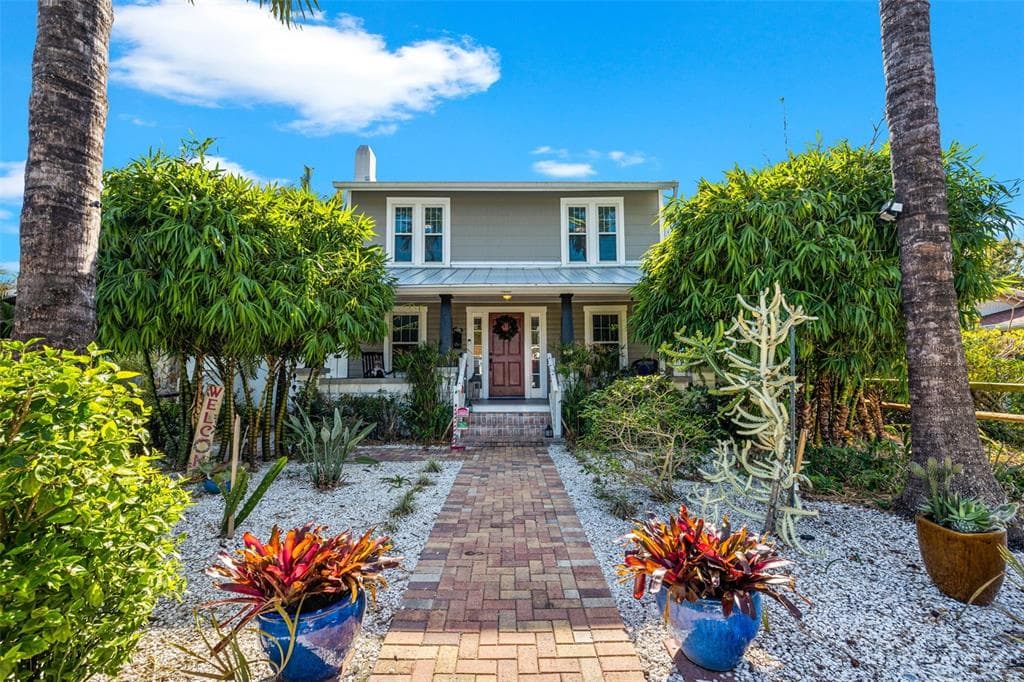 4226 7TH AVENUE N ST PETERSBURG, FL 33713