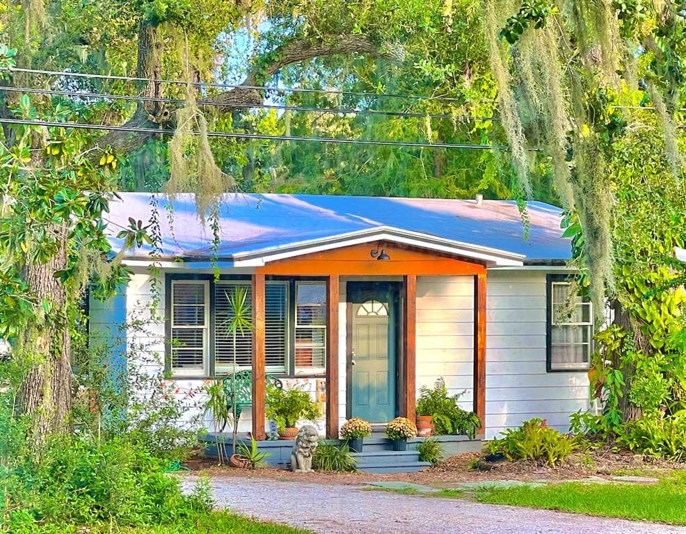 706 LEFFINGWELL AVENUE ELLENTON, FL 34222