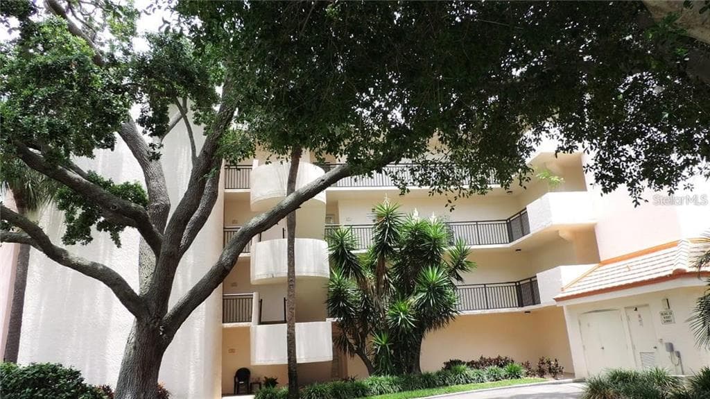 5729 LA PUERTA DEL BLVD BOULEVARD S UNIT 276 ST PETERSBURG, FL 33715