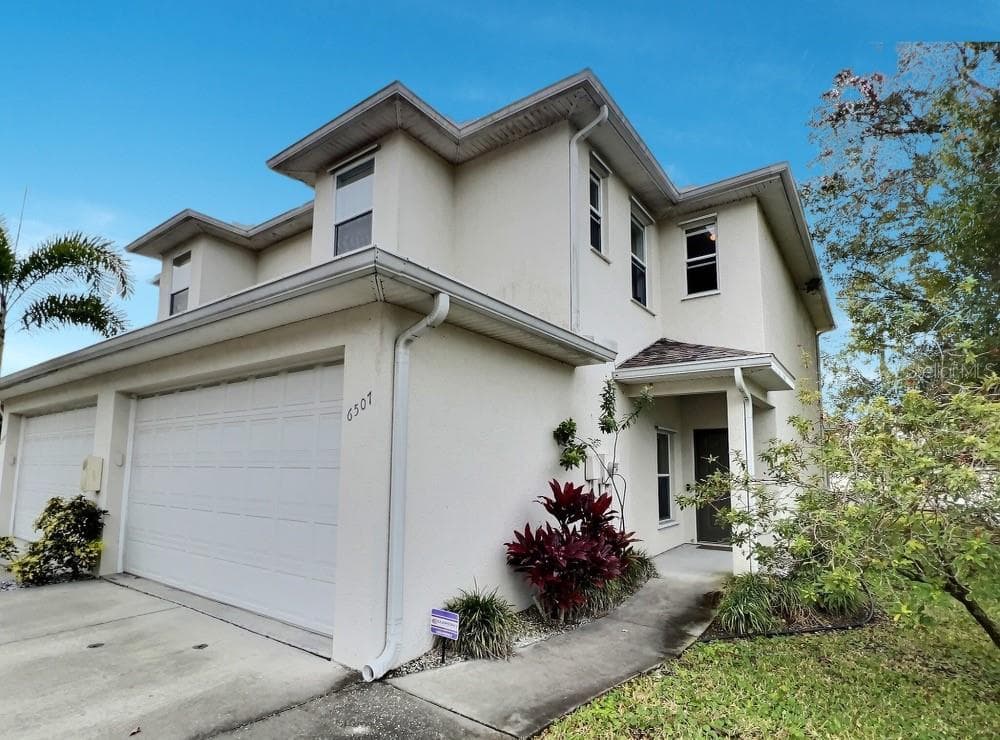 6507 98TH AVENUE N UNIT 21
