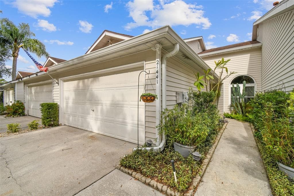 21441 CLUBSIDE LOOP