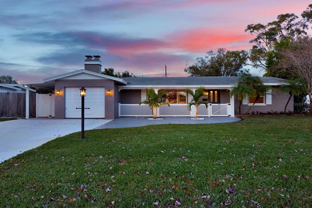 6101 37TH AVENUE N ST PETERSBURG, FL 33710