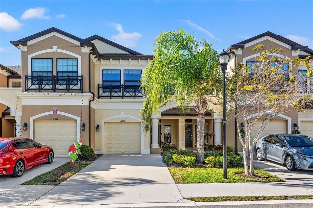 11508 CROWNED SPARROW LANE TAMPA, FL 33626