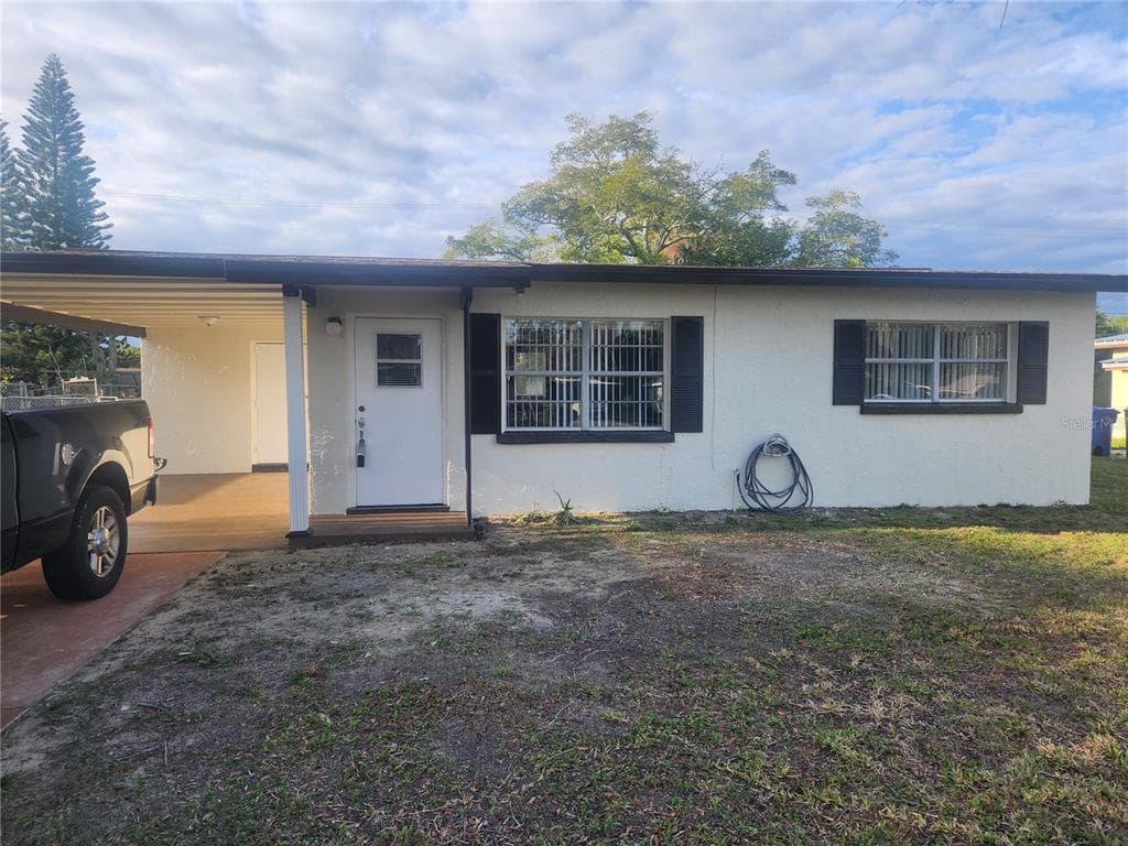 6020 FAUNA LANE APOLLO BEACH, FL 33572