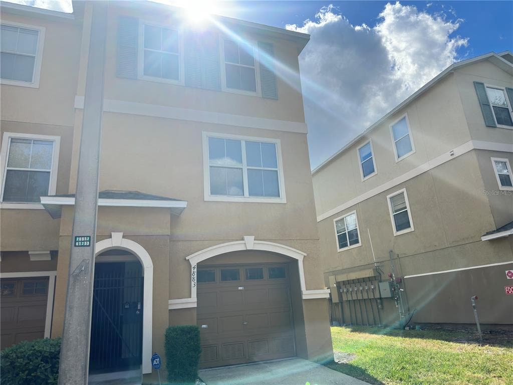 4883 TUSCAN LOON DRIVE TAMPA, FL 33619