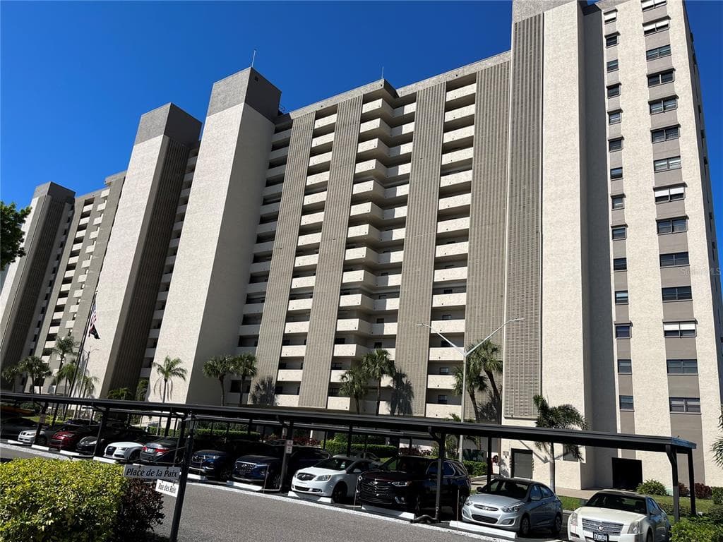 7050 SUNSET DRIVE S UNIT 1001
