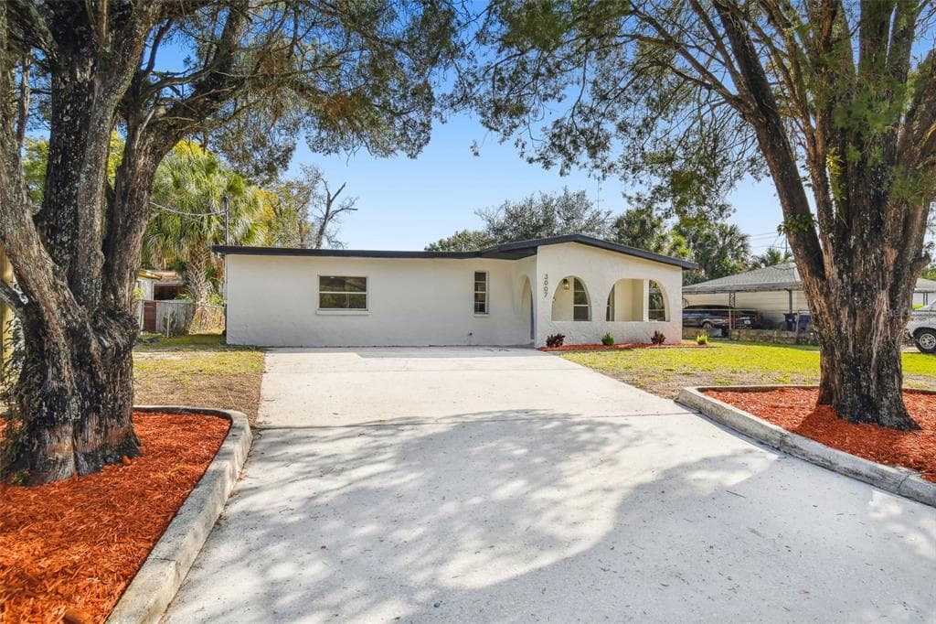3007 N 42ND STREET TAMPA, FL 33605