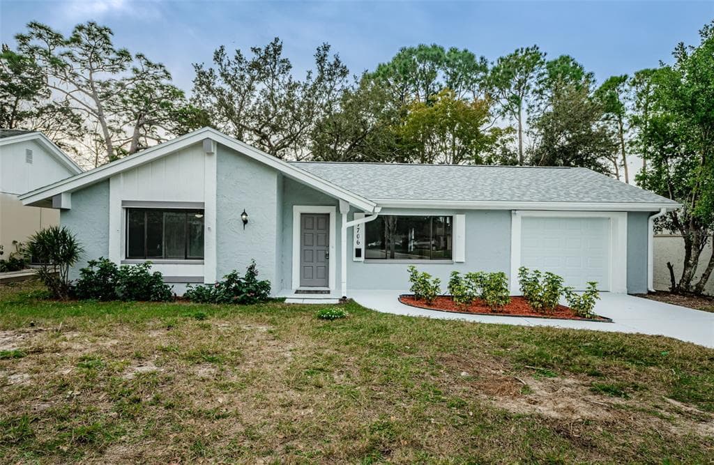 7706 BAYLEAF DRIVE HUDSON, FL 34667