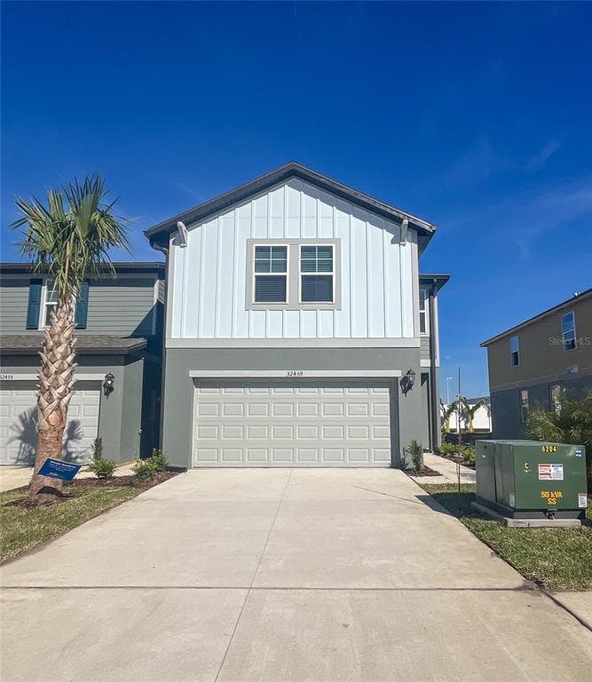 32459 LIMITLESS PLACE WESLEY CHAPEL, FL 33545