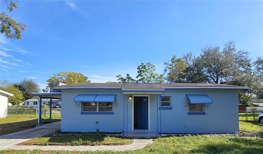 3219 DECATUR AVENUE LAKELAND, FL 33805