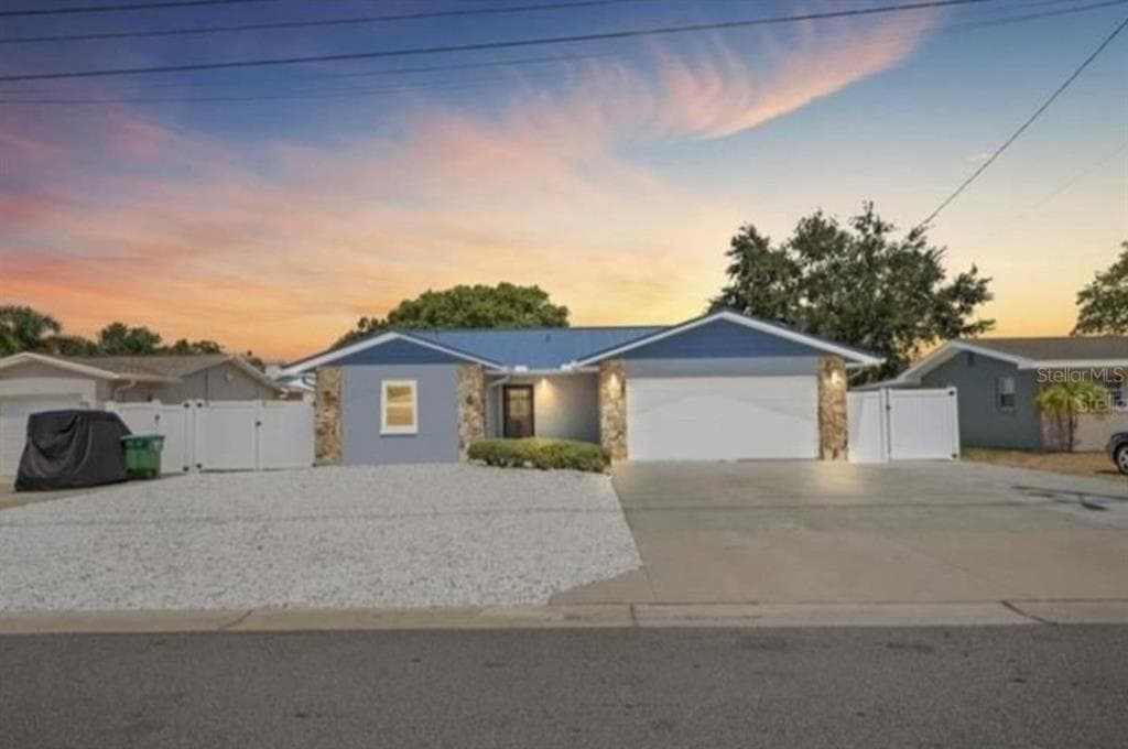 35 CITRUS DRIVE PALM HARBOR, FL 34684